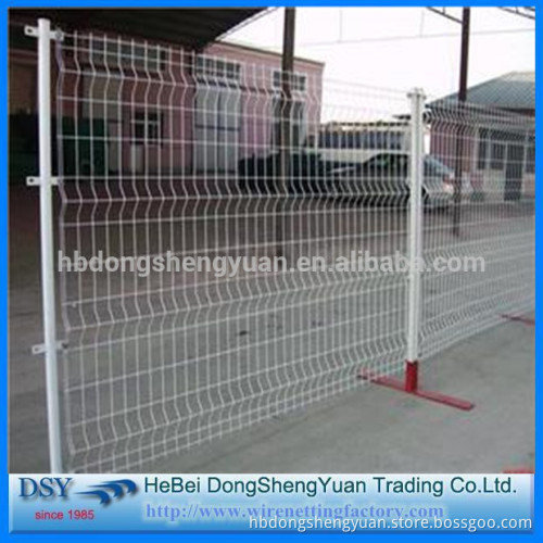 V folded Wire Mesh Fence/3D pvc coated welded wire mesh fence panel